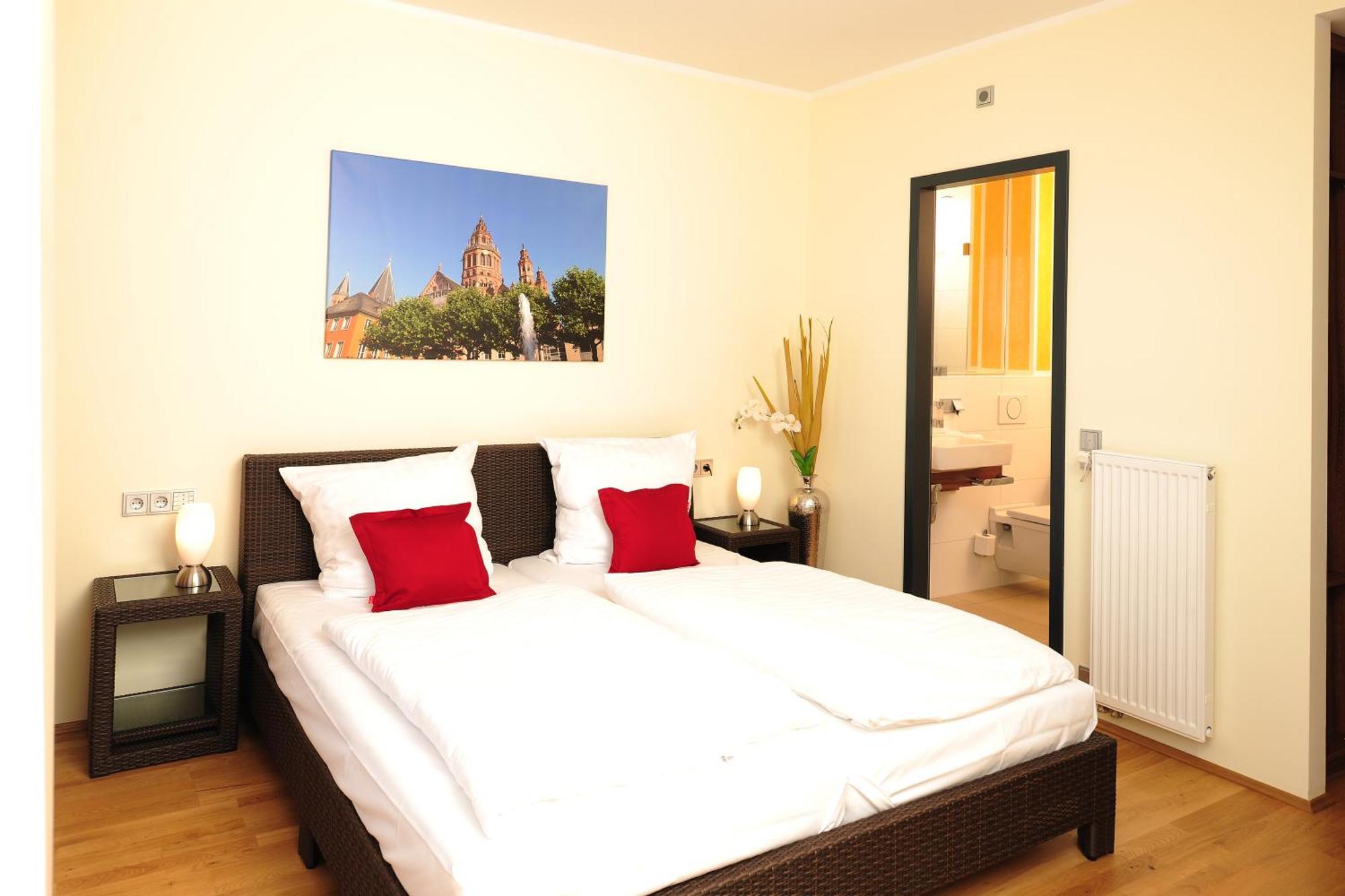 Guesthouse Mainz Hotel 3*