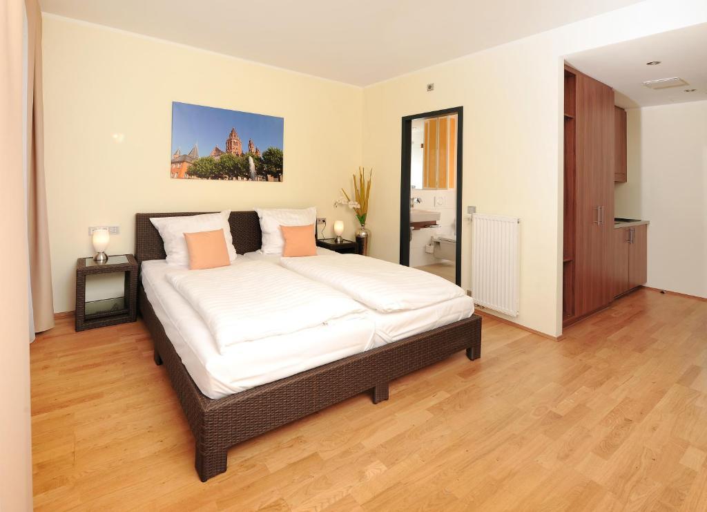 Guesthouse Mainz Hotel 3*